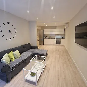 barcelona-duplex-de-3-habitaciones.top-hotels-tarragona.com/